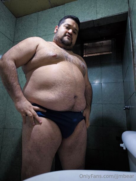 ブルネットの看護師OnlyFans アートポルノ 画像