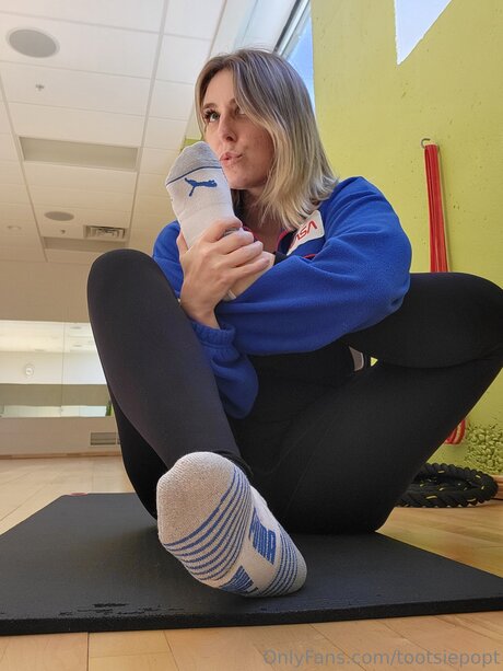 Tootsiepopt ポルノスター 高品質 画像