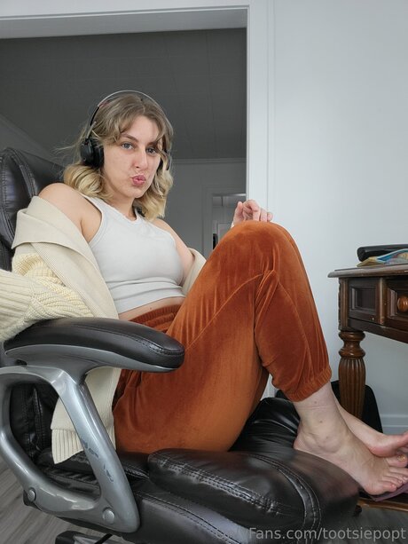 熟女ティーンOnlyFans ホット 画像