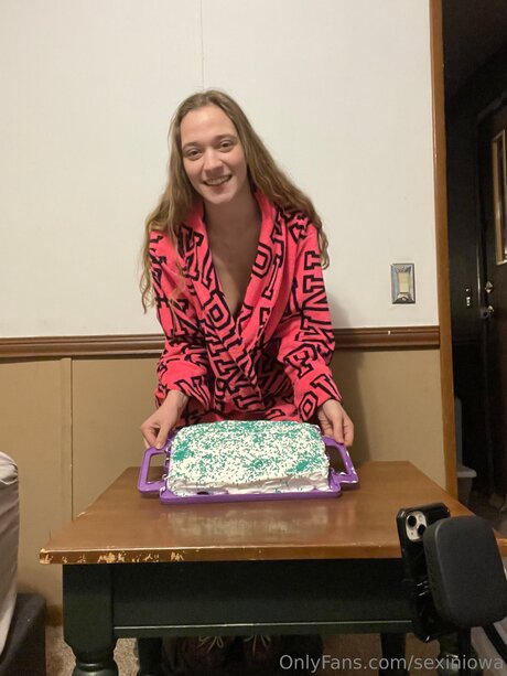 Sexiniowa ヌードのポルノスター 写真