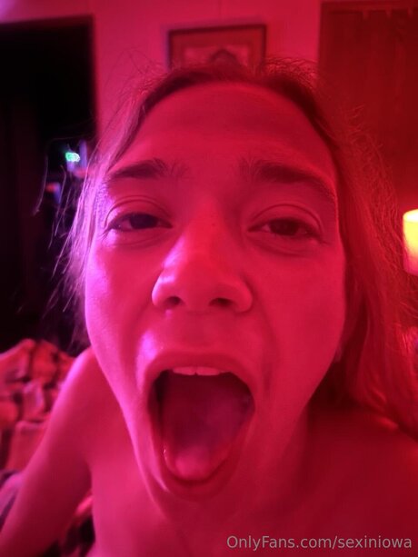 Sexiniowa ポルノスター 写真