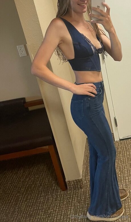 Sexiniowa ポルノスター 素敵 ギャラリー