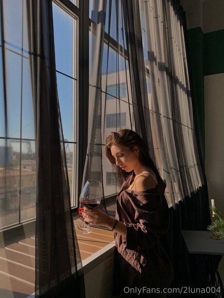 巨乳とお尻のOnlyFans セックス 写真