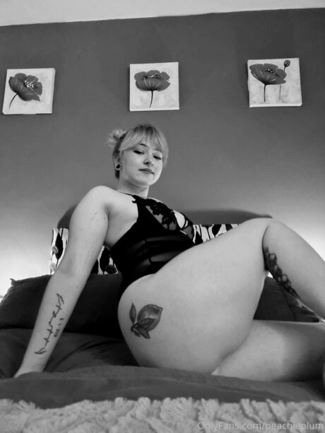 Peachieplum 独占スター アーカイブ