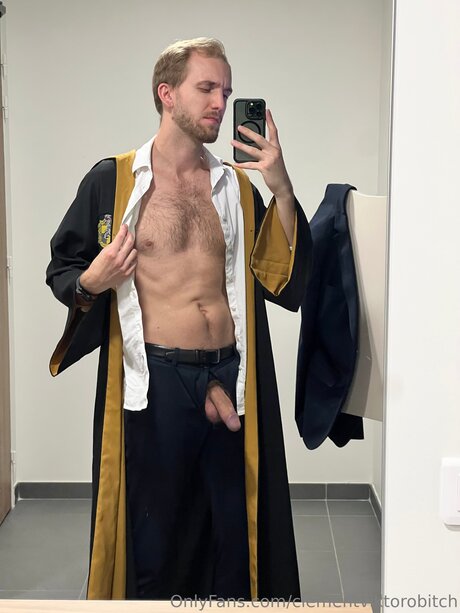 Victorobitch top profile image