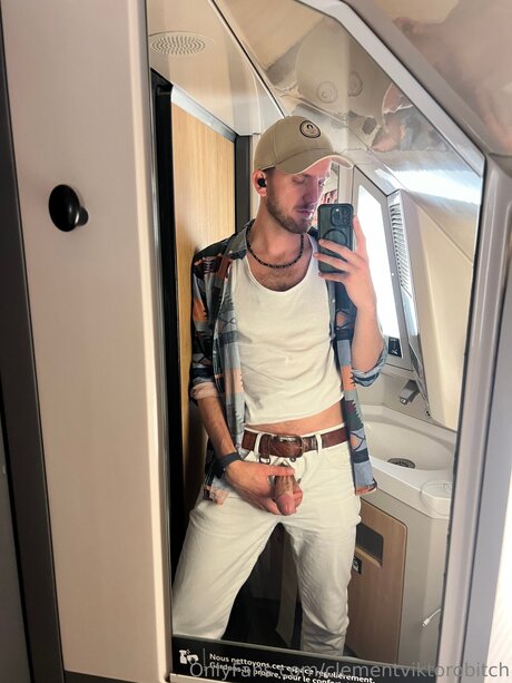 Victorobitch アダルトスター 写真