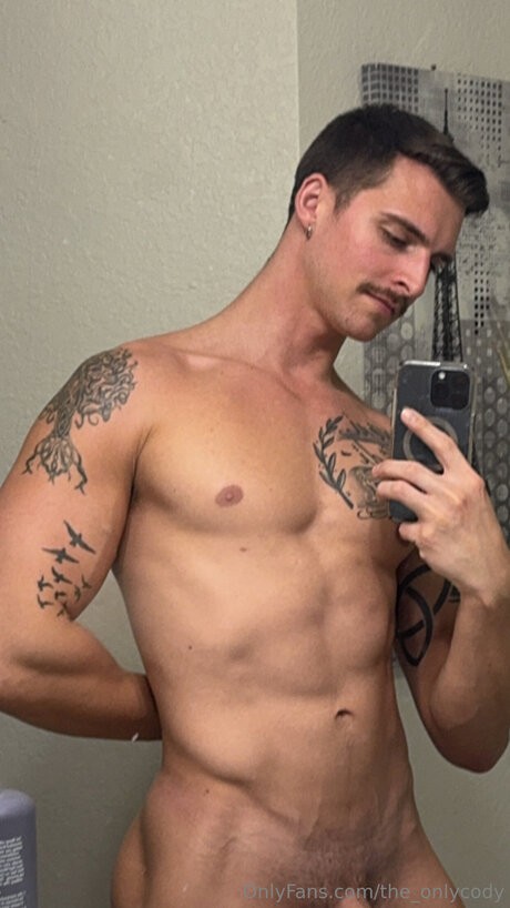 The Onlycody ヌードモデル 画像