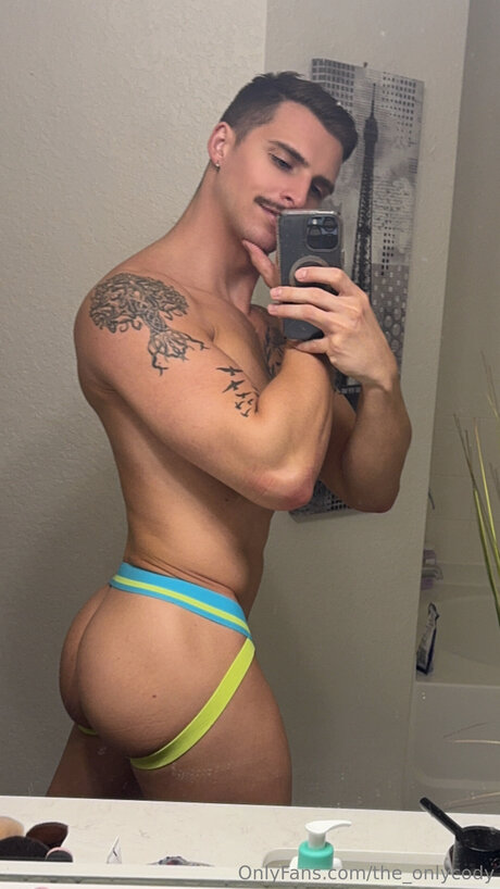 The Onlycody 最高のモデル 写真