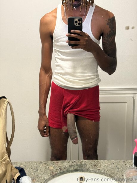 Sunnyszn ポルノスター 独占 写真