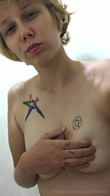 Devilishhlilithh アートモデル ギャラリー