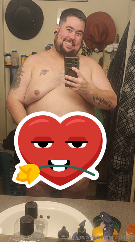 シシーオンリーファンズ 裸 写真