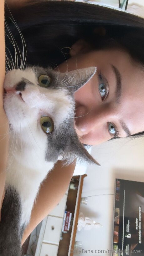 Gloomymichelle 無料スター 画像