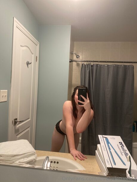 エボニートップオンリーファン HD 画像