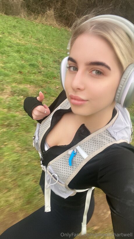 Phoebehartwell エロティックなポルノスター 写真