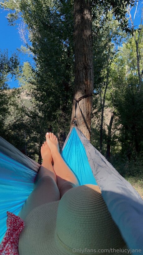 Thelucyjane xxxスター 写真