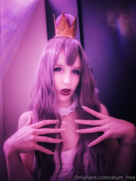 Atum Free 無料のポルノスター 写真