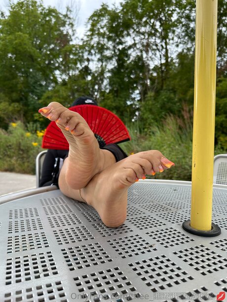 細身の巨乳OnlyFans 美しい 写真