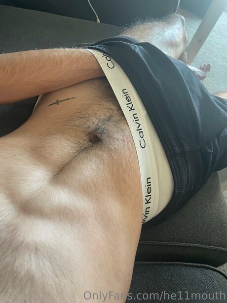 Cutgem 裸モデル 写真