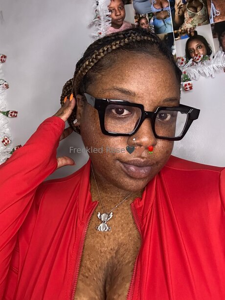 Freckledfantasy5 トップポルノスター 写真