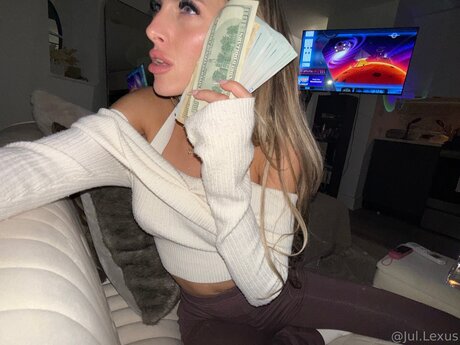 Jul Lexus 高品質モデル 写真