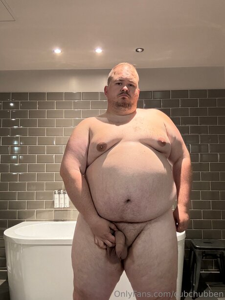 ブルネットの教師OnlyFans ホットxxx 写真