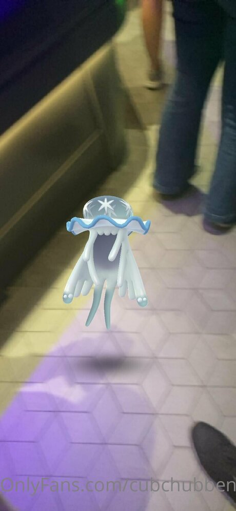 アジアの女の子限定ファン xxx 写真