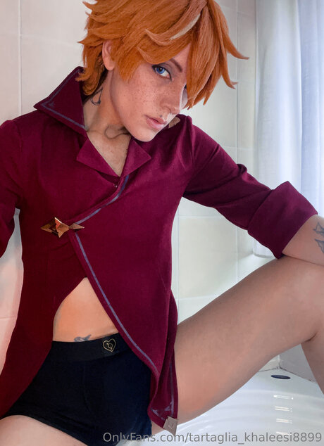 Tartaglia Khaleesi8899 ポルノスター セックス 画像