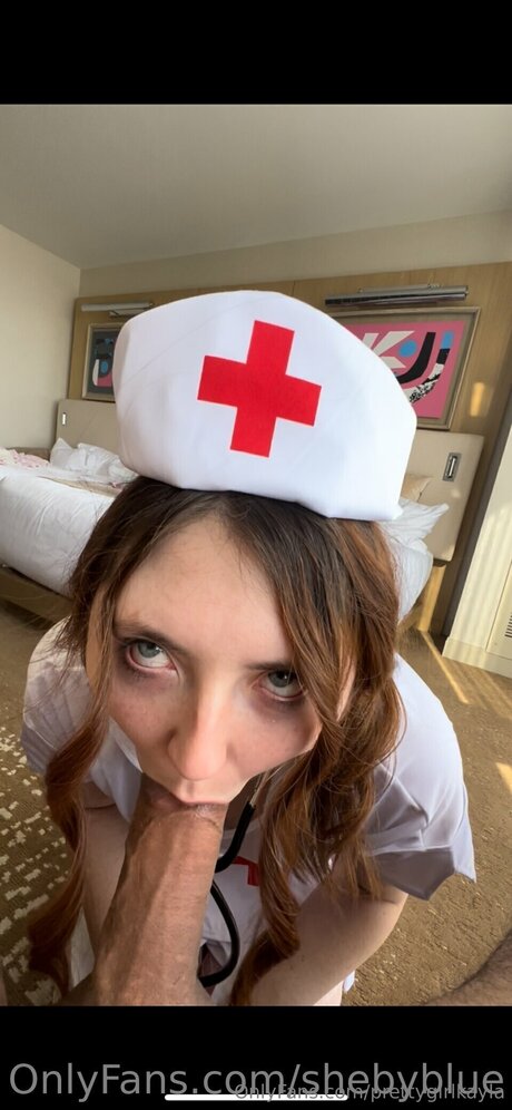 ビンボオンリーファンズ 美しい裸 画像