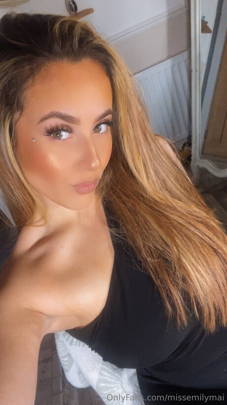 Missemilymai 独占女優 写真