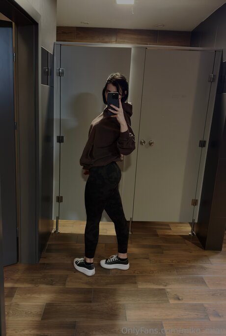 Miko Miau ヌードスター 写真