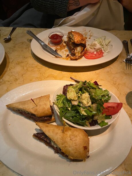 Pudgyfolk ポルノスター ヌード 写真