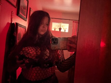 Onlyylucy 素敵な女優 画像