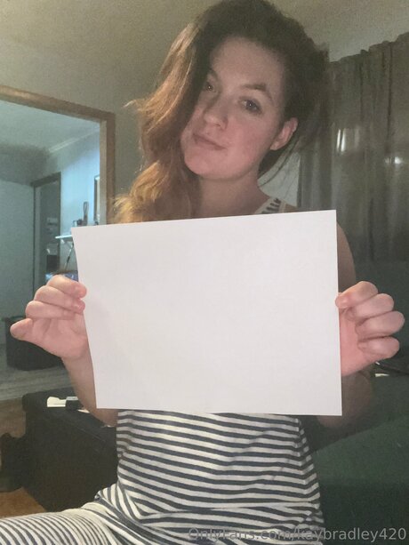 Kaybradley420 トップ女優 アーカイブ