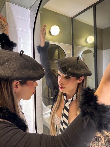 Nikkitaslayer ホット女優 写真