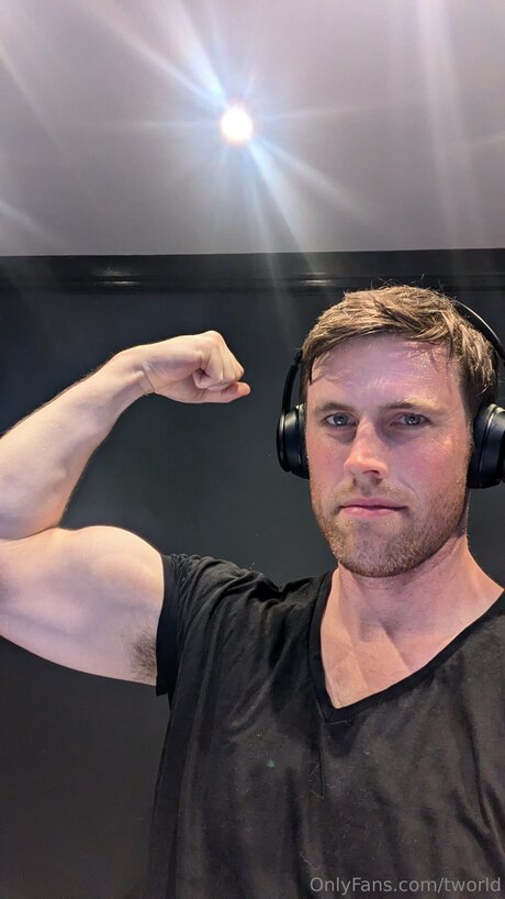 Tworld 美しいスター アーカイブ