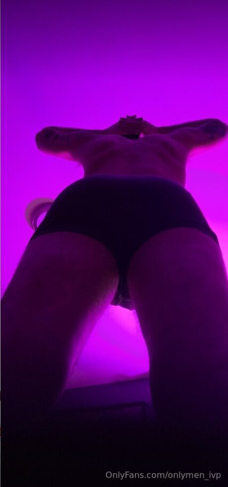 ビキニストリップOnlyFans ポルノ ギャラリー