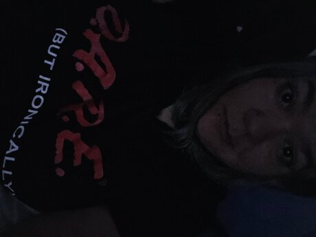 バイセクシャルカップルのOnlyFans 無料xxx 画像