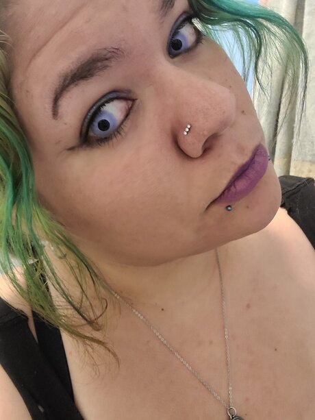 Wickedwitchofwinter 裸の女優 写真