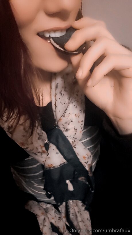 Umbrafaux ポルノスター 美しい 写真