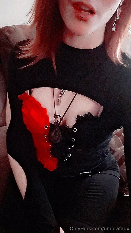 Umbrafaux 完璧なポルノスター 画像