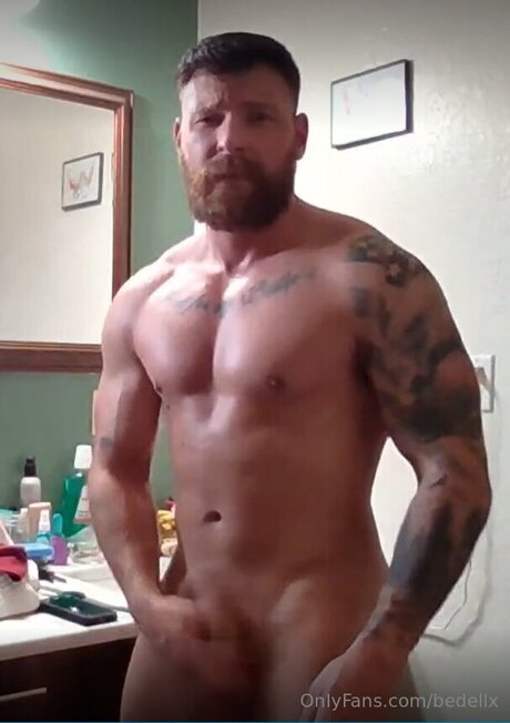 Bedellx ポルノ女優 画像