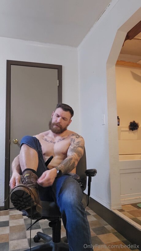 Bedellx 最高の女優 ギャラリー