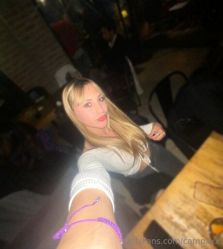 Cameronziegler 美しいスター 画像