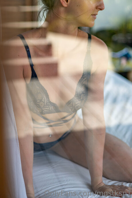 ゲイランジェリーOnlyFans ホットセクシー 画像