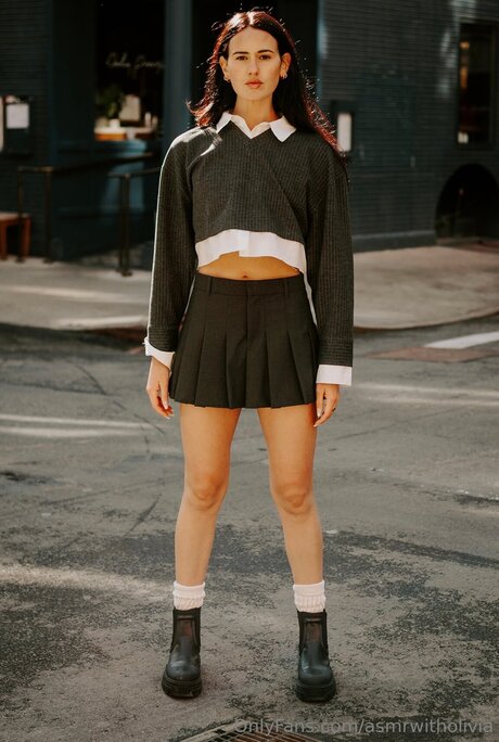 アーミーガールズオンリーファン ヌード 写真