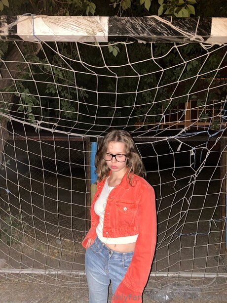 アジアの女性支配OnlyFans セクシー裸 写真