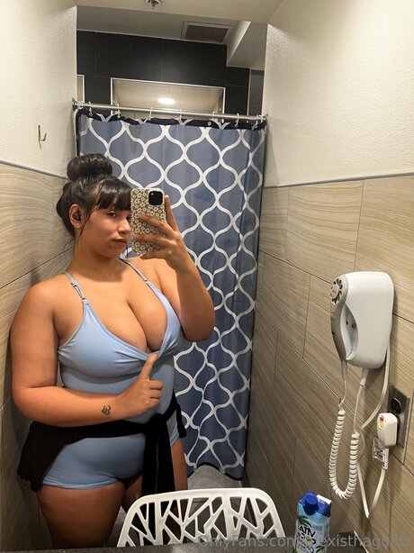 黒檀の小人OnlyFans アート裸 写真