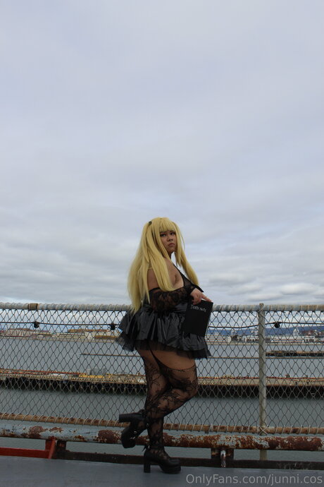 J Junni I 完璧なスター アーカイブ