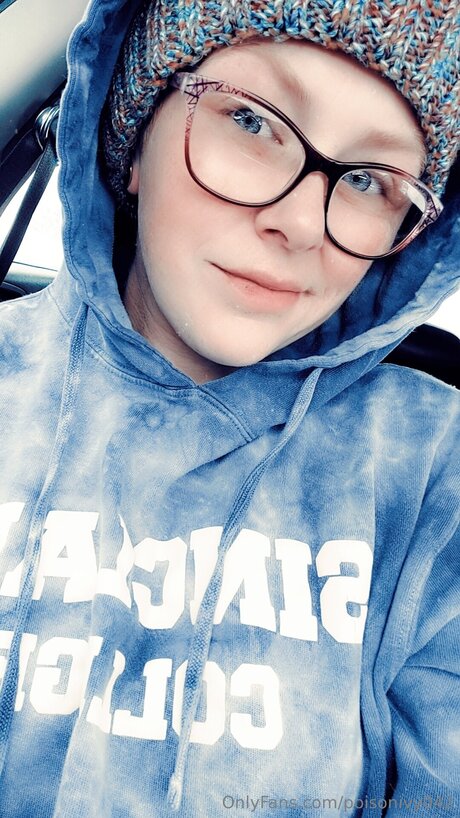 Poisonivy042 無料女優 写真