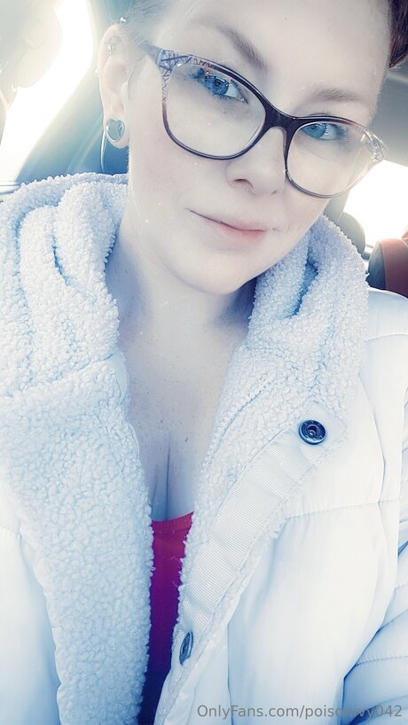 Poisonivy042 ポルノスター パーフェクト ギャラリー